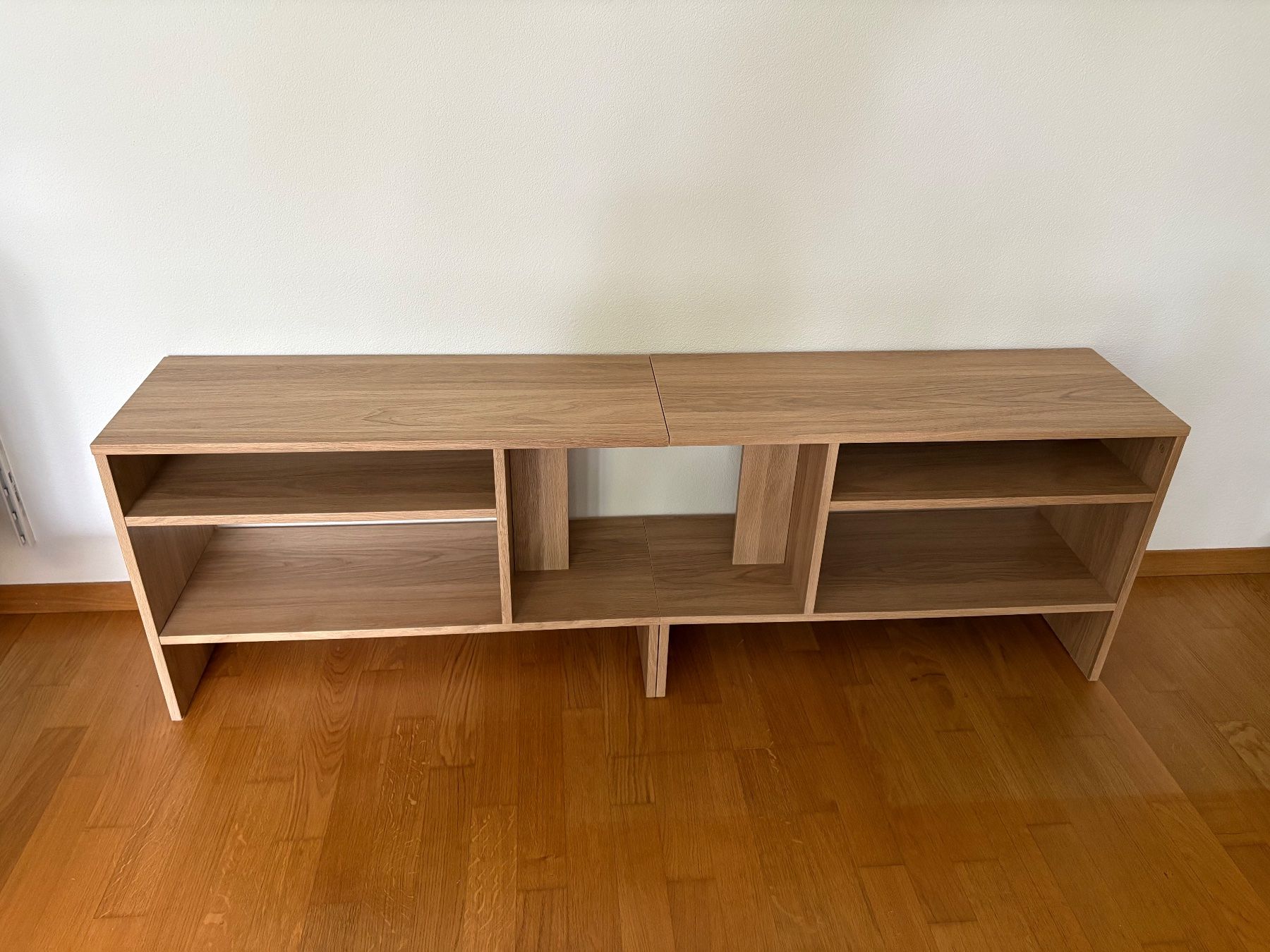 Ikea Nachttische: IKEA HOLMERUD side table (oak effect) – Neu (gemäss Beschreibung) aus Bern von hannahgf22 2