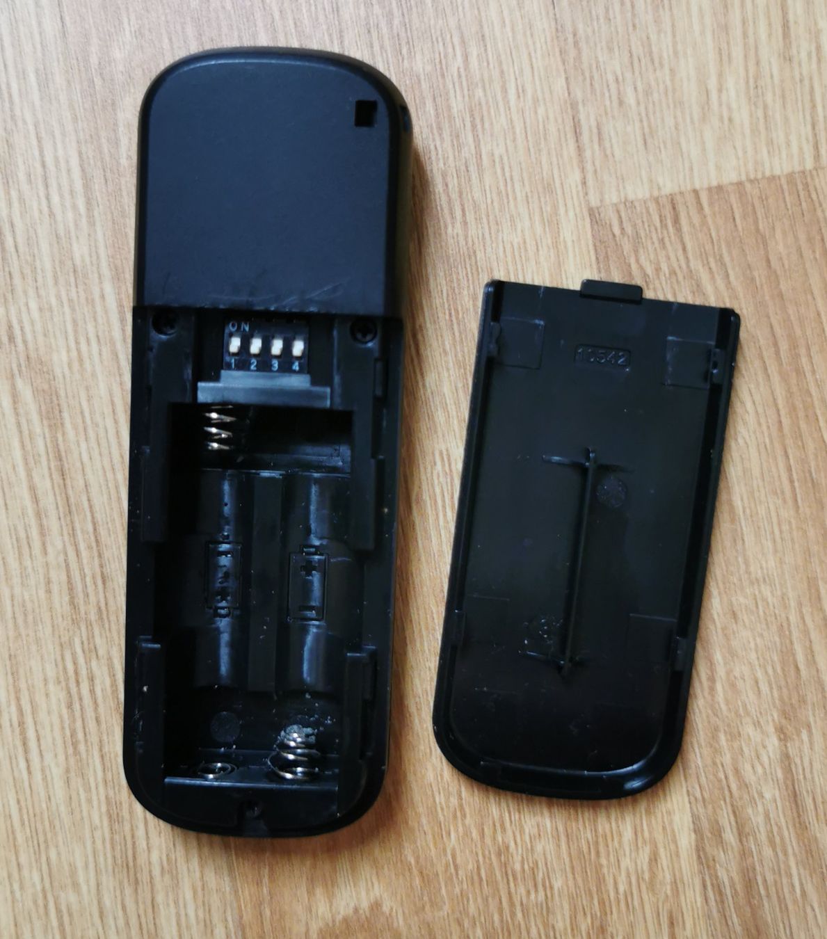 Hama Autres accessoires: Funk Fernauslöser "DCCS" wireless remote control gebraucht – D'occasion à Birsfelden par dsc_f8gx 2