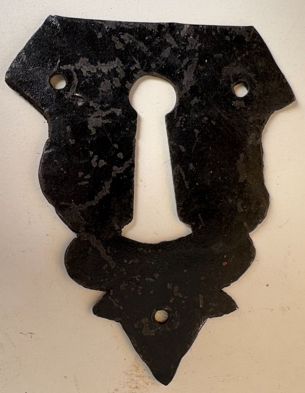 Eisenwaren: VINTAGE SCHLÜSSELROSETTE – Gebraucht aus Ostermundigen von wini63