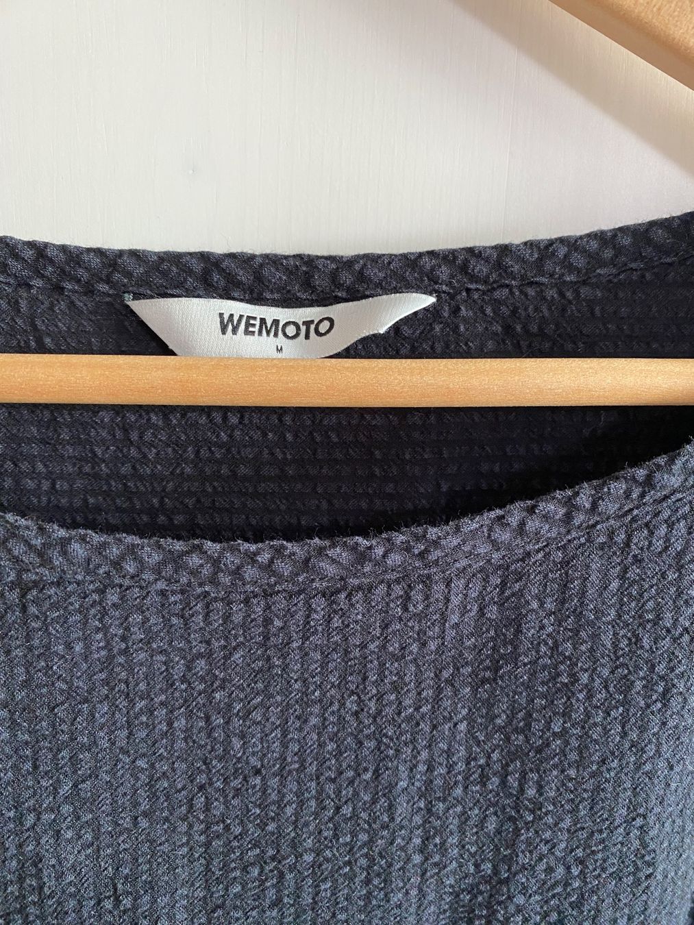 Wemoto T-Shirts: Oberteil Wemoto – Gebraucht aus Basel von riesther 3