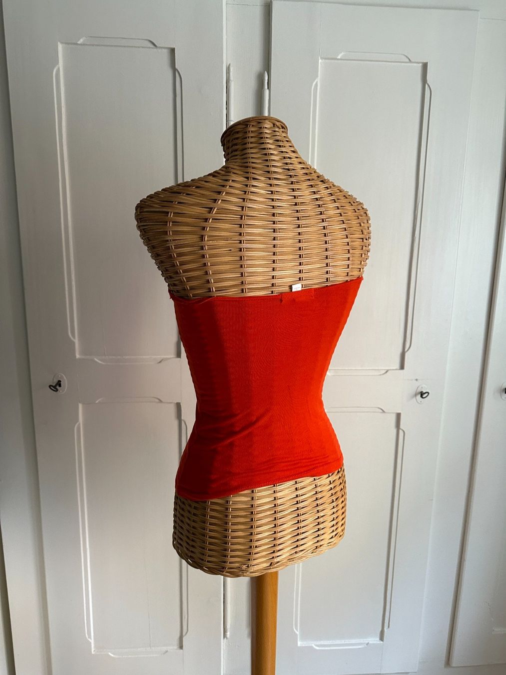 H&M Tops: Bustier-Top orange XS – D'occasion à Zürich par Diazaio 2