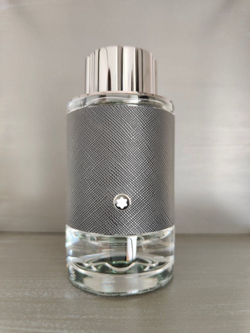 Profumi & Eau de Toilette: Montblanc - Explorer 2ml / 5ml – Nuovo e nell'imballaggio originale da Root venduto da AtschyFragrance