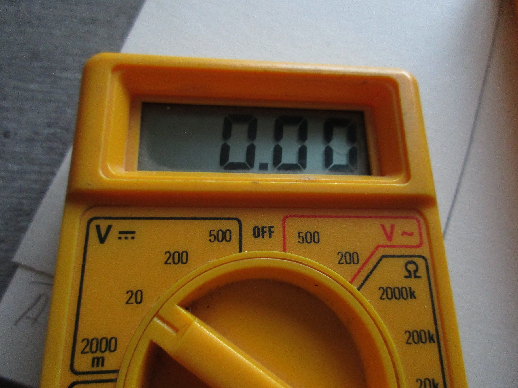 Voltcraft Mesurer: Multimeter Voltcraft 401 gelb – D'occasion à Niederwil AG par Cembalo 3