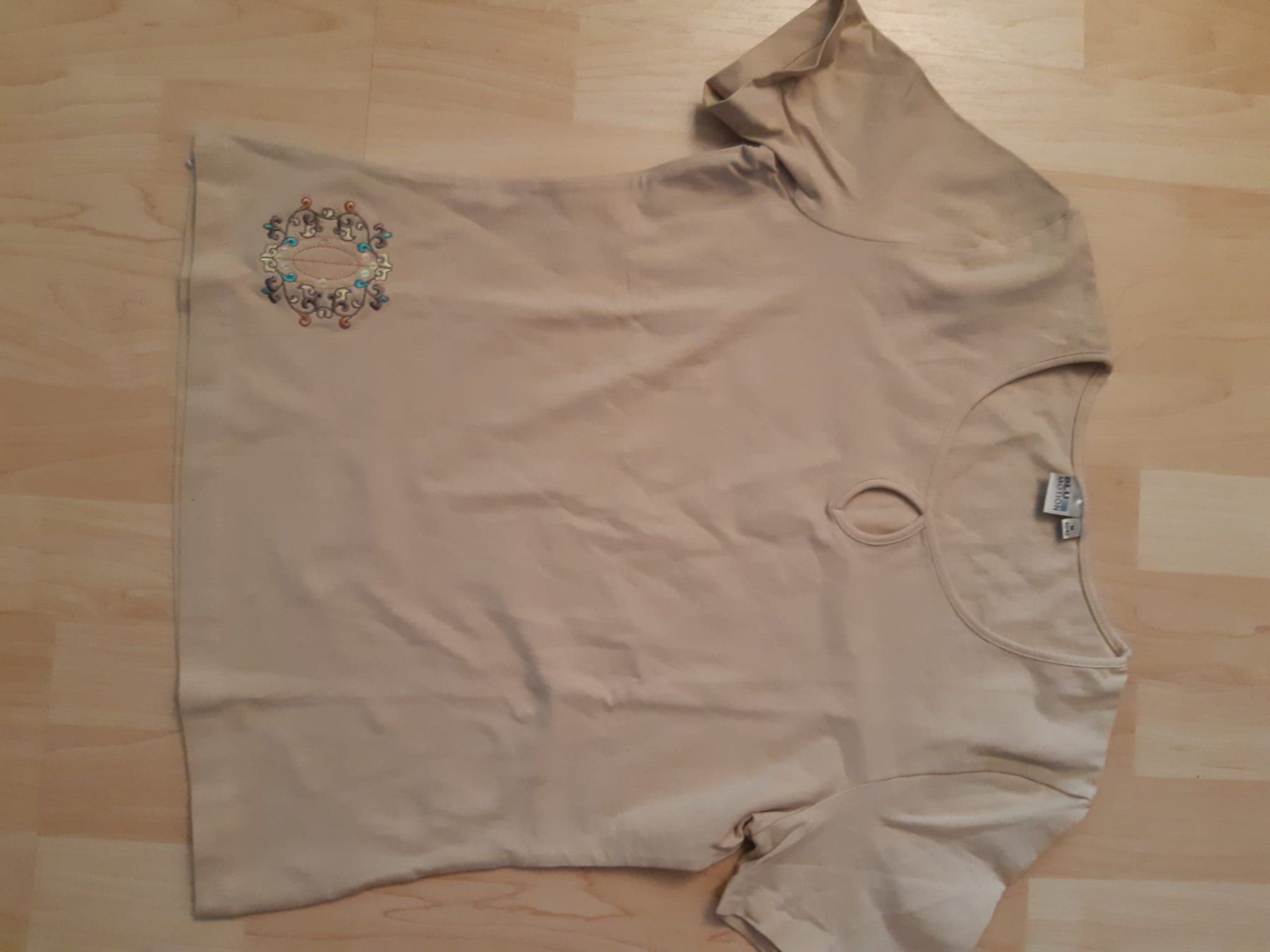 Camicette: MARKENKLEIDERPAKET, GR.40-42 M, 3Stk. – Usato da Sachseln venduto da jocaso 5