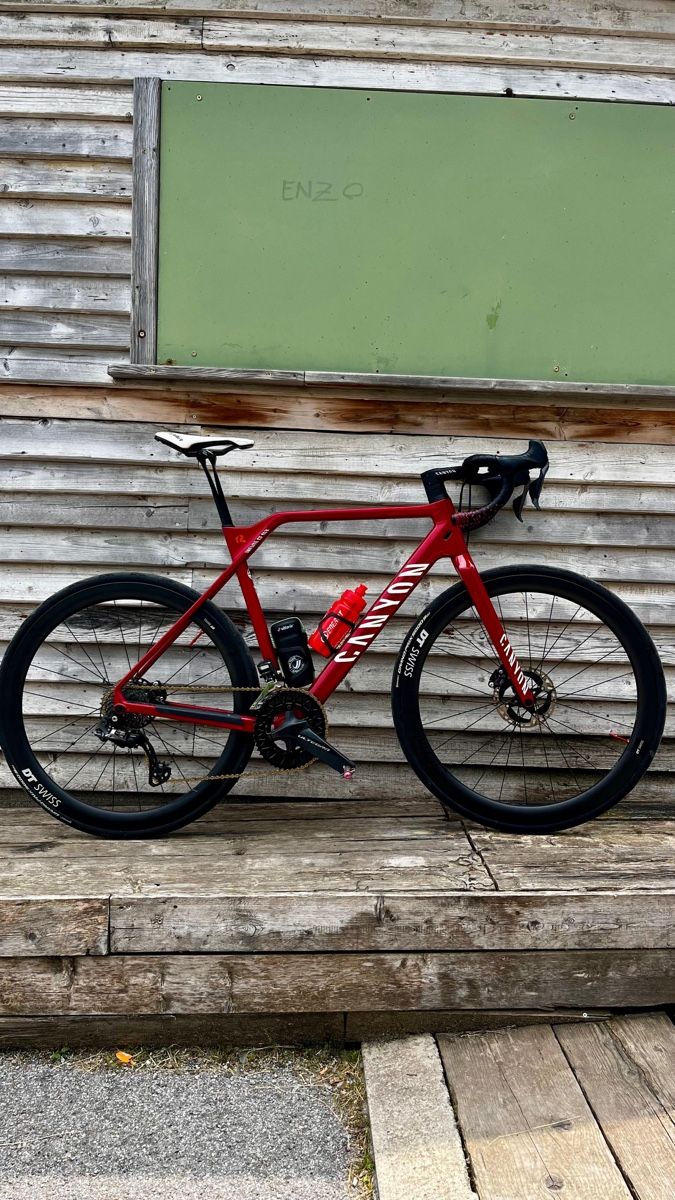 Canyon Vélos: Canyon Inflite CF SLX MVDP – D'occasion à Zürich par mli_wln5 1