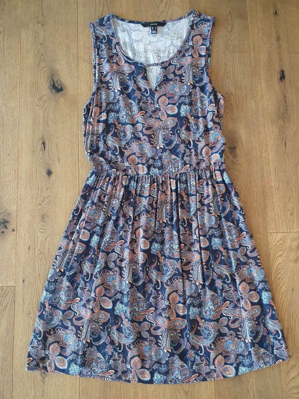 Vestiti: Kleid Vero Moda Grösse M – Usato da Römerswil LU venduto da cfm_j789 2
