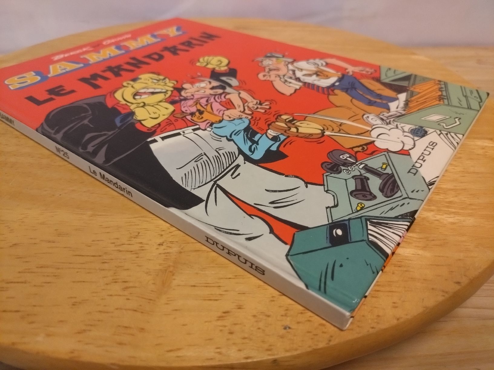 Fumetti:  Sammy Tome 25 Le Mandarin EO TBE  – Usato da Farvagny-le-Grand venduto da LaCaverne 4