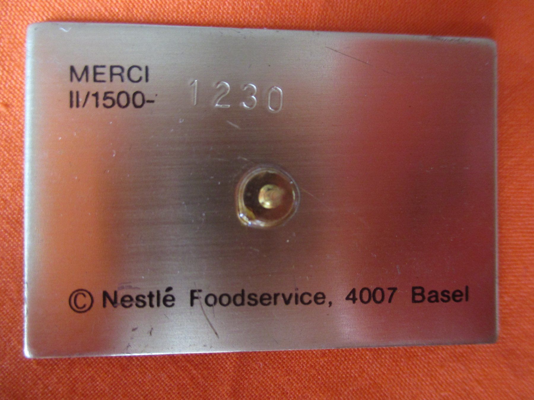 Placchette & Badge: Nestle Pin "silber" nummeriert – Nuovo (secondo la descrizione) da Birsfelden venduto da alles-muss-raus 1