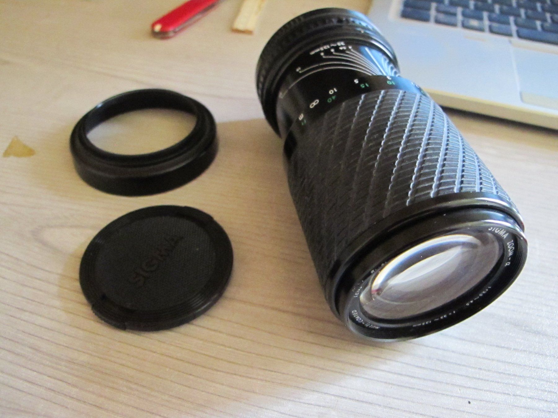 Sigma Objektive: Objektiv Sigma Zoom-a 35-135 mm Siehe Bilder – Gebraucht aus Altnau von LinaAuktion