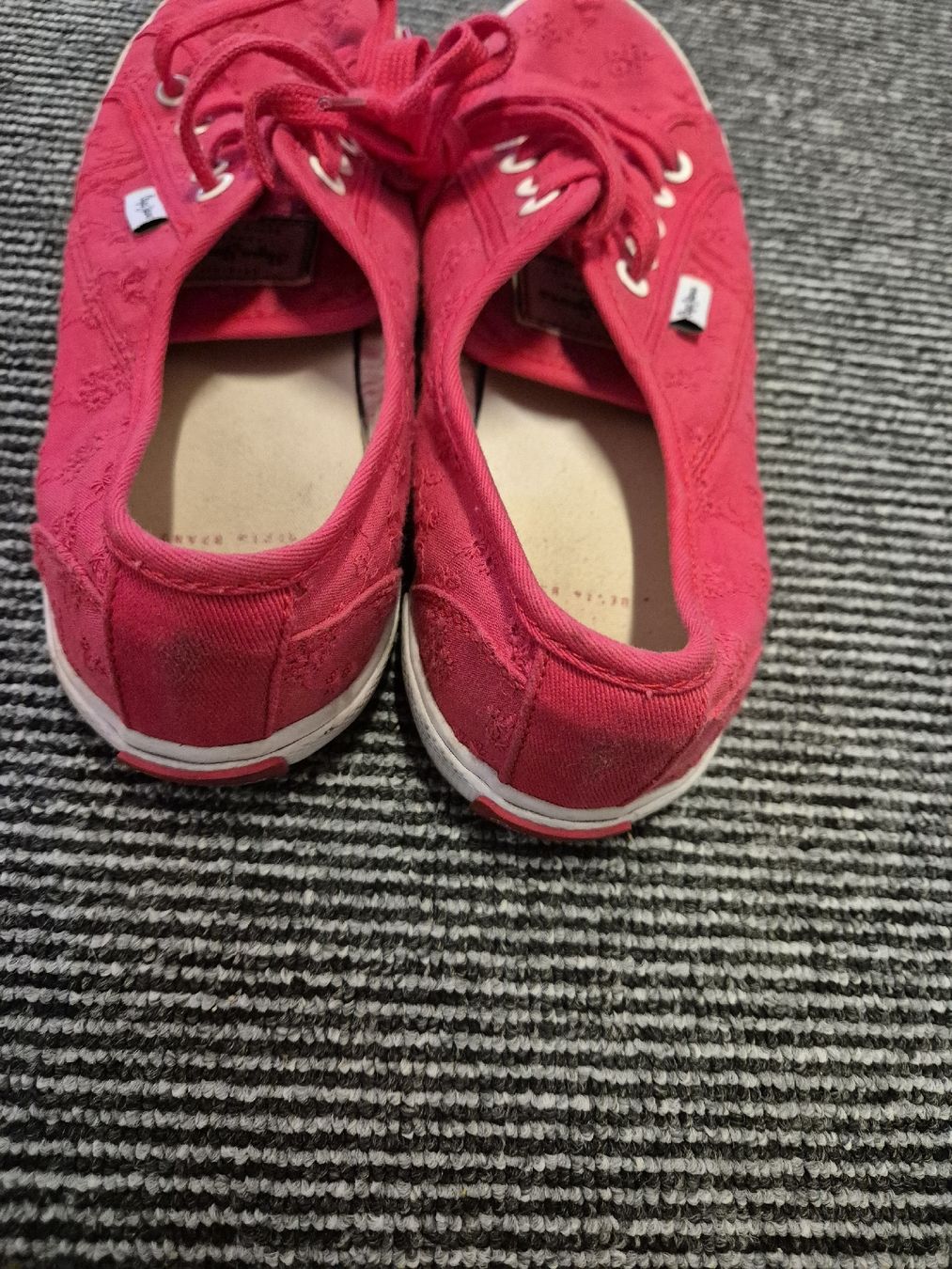 Pepe Jeans Scarpe da donna: pepe Jeans Schuhe Gr.39 – Usato da Thalwil venduto da Briscolina 2