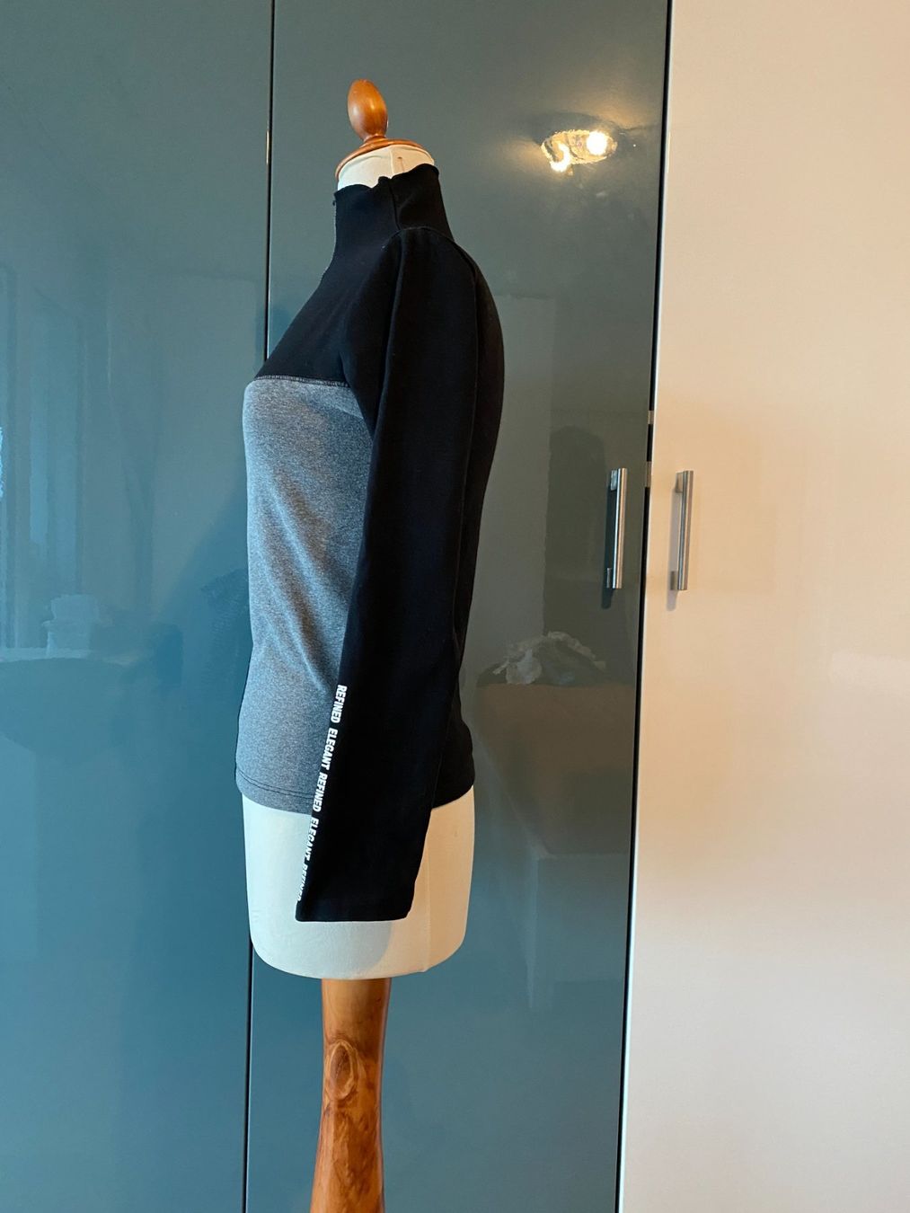 Pullover & Sweatshirts: Warmes LangarmShirt Größe M – Gebraucht aus Dübendorf von Levintreyer 3