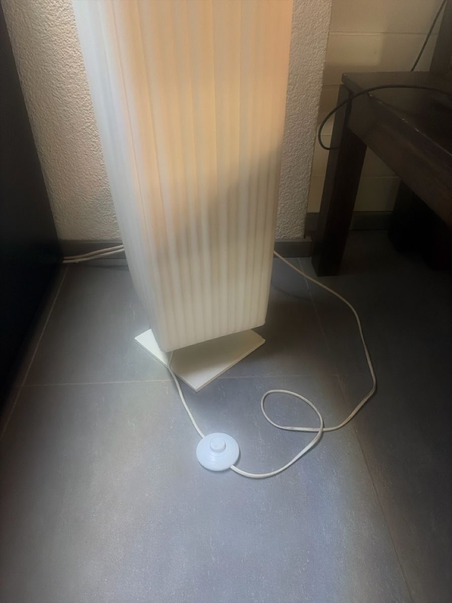 Ikea Lampes: Stehlampe IKEA – D'occasion à Thusis par joy_q2gl