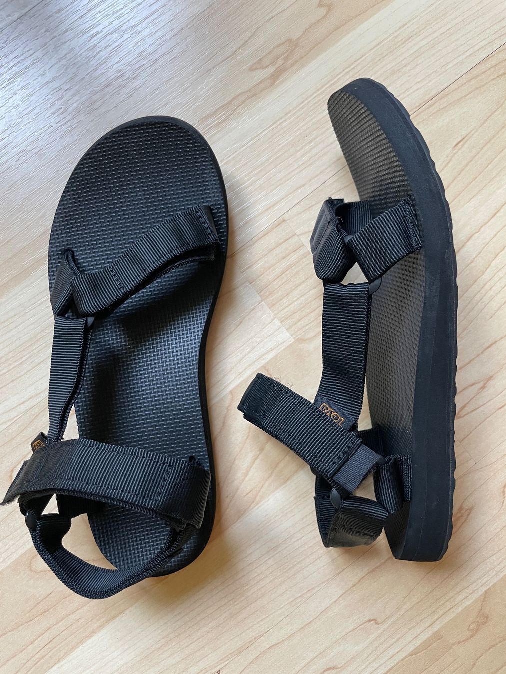Teva Chaussures femmes: Teva Original Universal Damen Gr. 39 schwarz Trekkingsandale – Neuf (Voir description) à St. Gallen par K_Blum