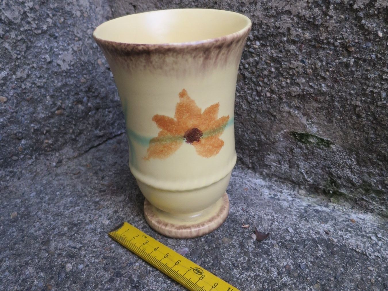 Vasen & Gefässe: Vase "Elsterwerda Handarbeit" 939/11, ca. 16 cm, – Gebraucht aus Zürich von 1.Simon