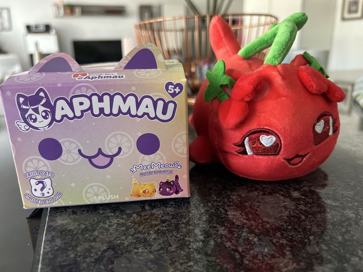 Spielzeuge: 1x Aphmau Kirsche Katze – Neu (gemäss Beschreibung) aus Vilters von Nohausi77