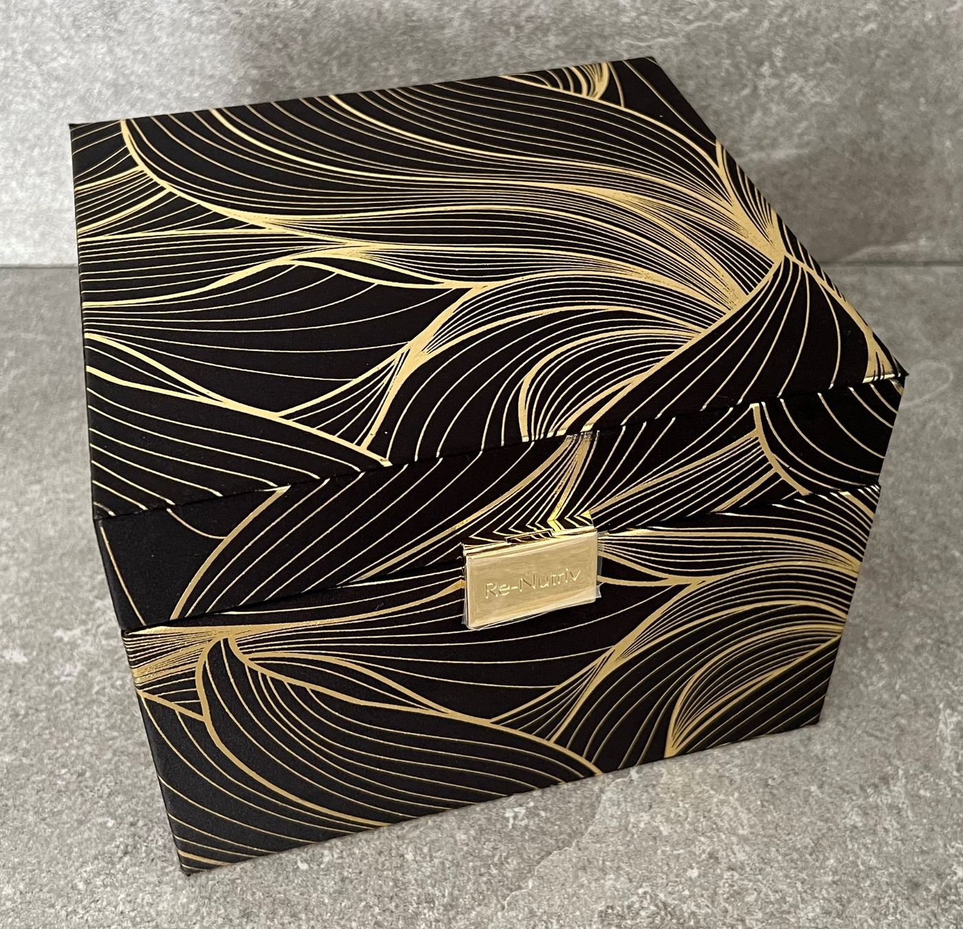 Valigie: ESTÉE LAUDER Koffer ... – Nuovo e nell'imballaggio originale da Chur venduto da Papageibarsch77