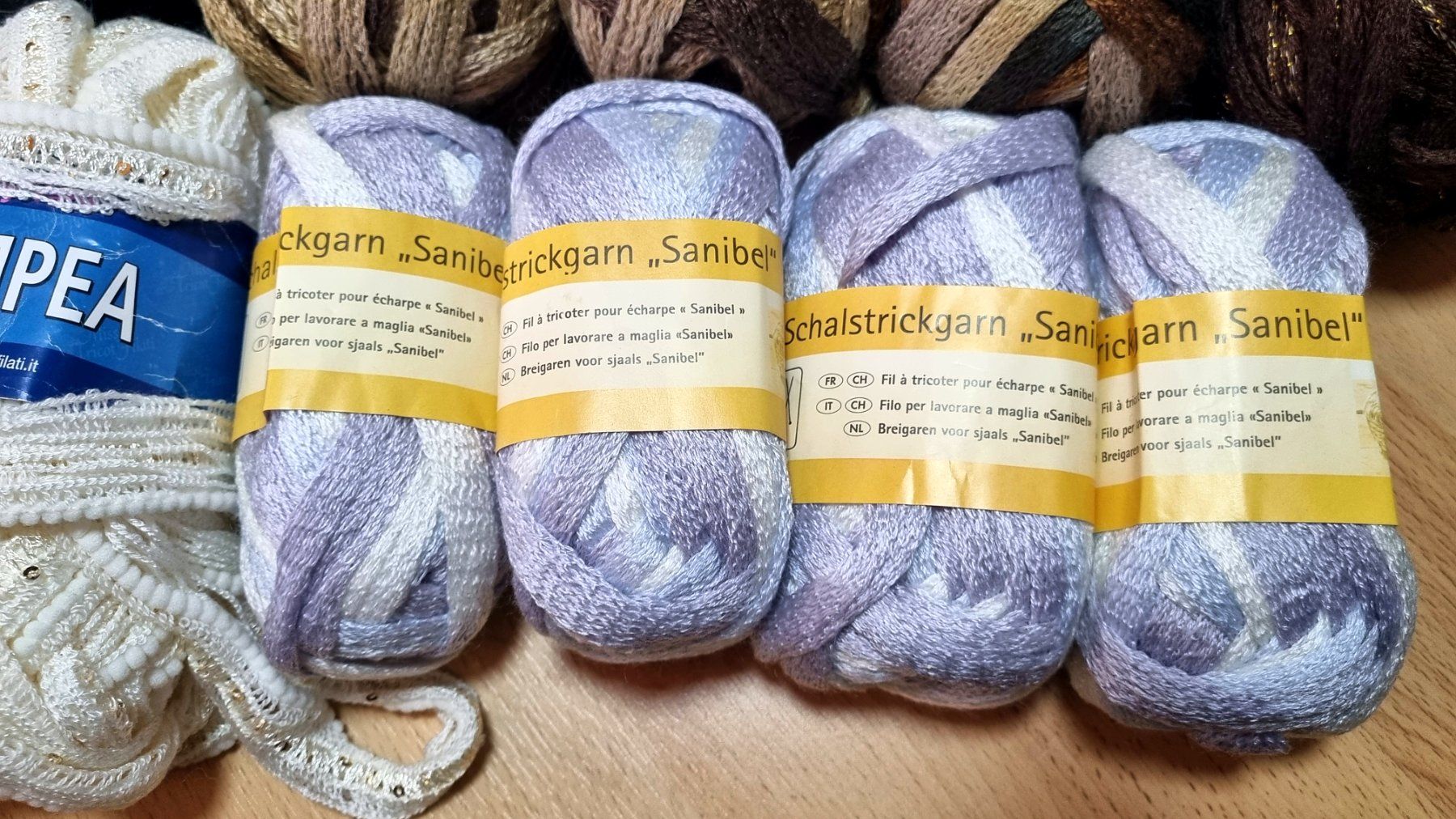 Wolle: 19 Knäuel Strickgarn / Schalstrickgarn – Neu (gemäss Beschreibung) aus Effretikon von lenalisa63 2