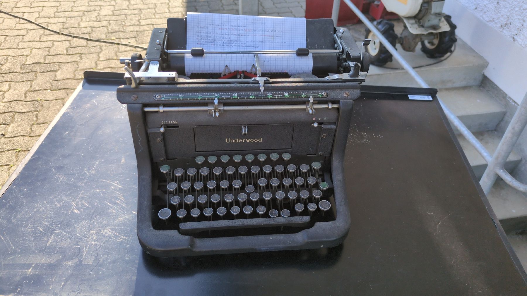 Underwood Macchine da scrivere: Schreibmaschine Underwood – Usato da Schaffhausen venduto da max_c62l