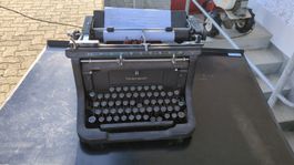 Schreibmaschine Underwood