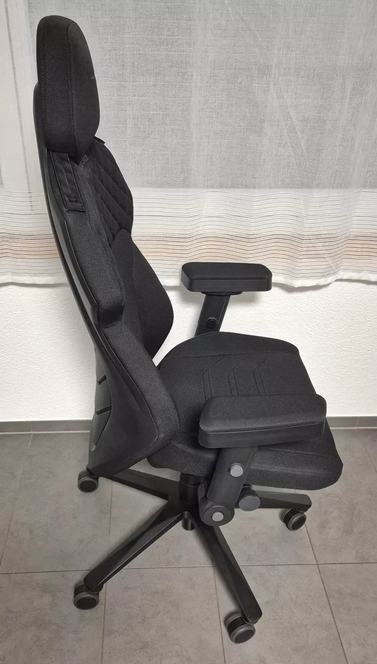 Chaises: BACKFORCE ONE PLUS ALLBLACK STOFF – D'occasion à Lyss par Patri32 1