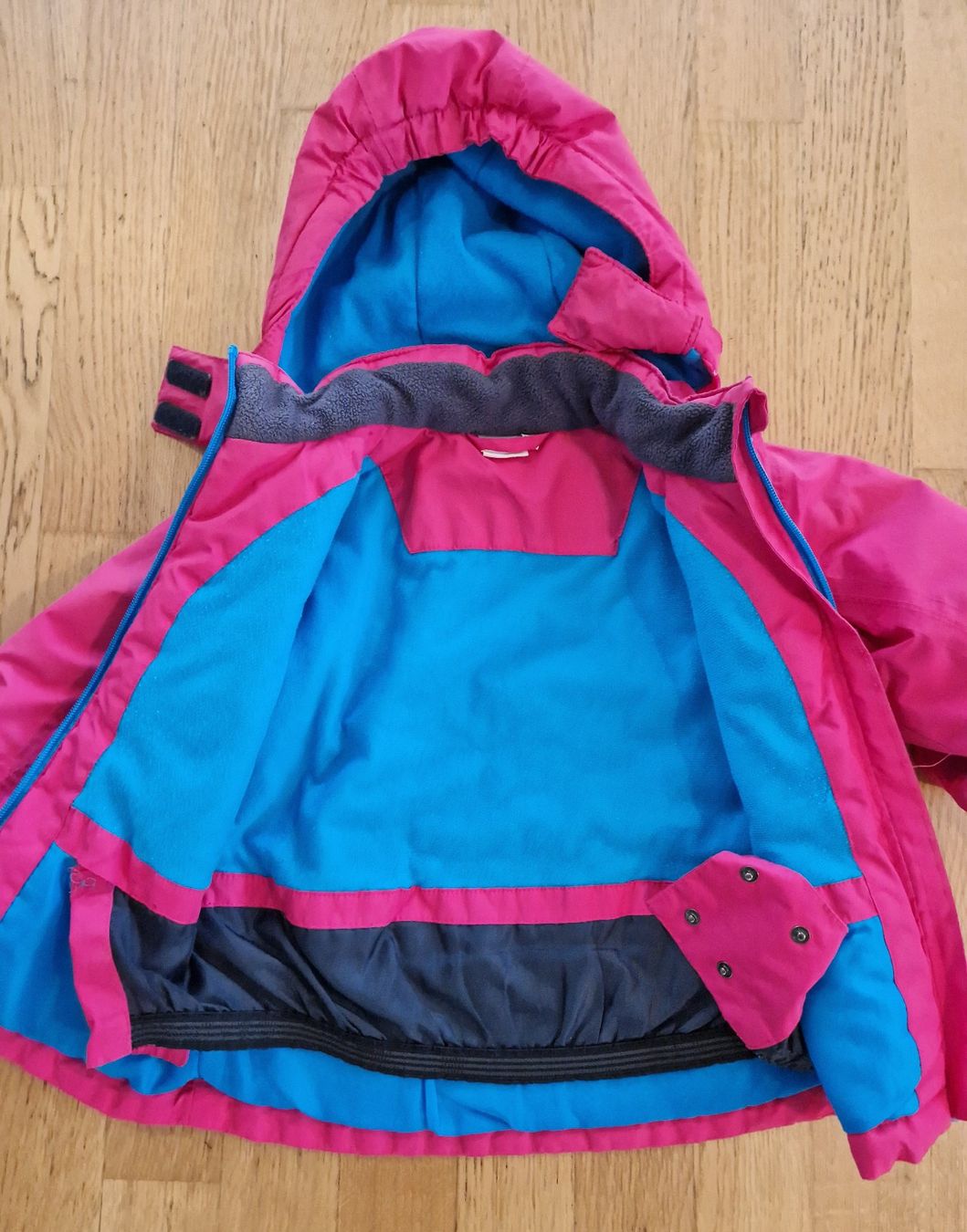 Giacche & Cappotti: Regenjacke/Winterjacke, Gr. 98/104 – Usato da Glattpark(Opfikon) venduto da dememora 2