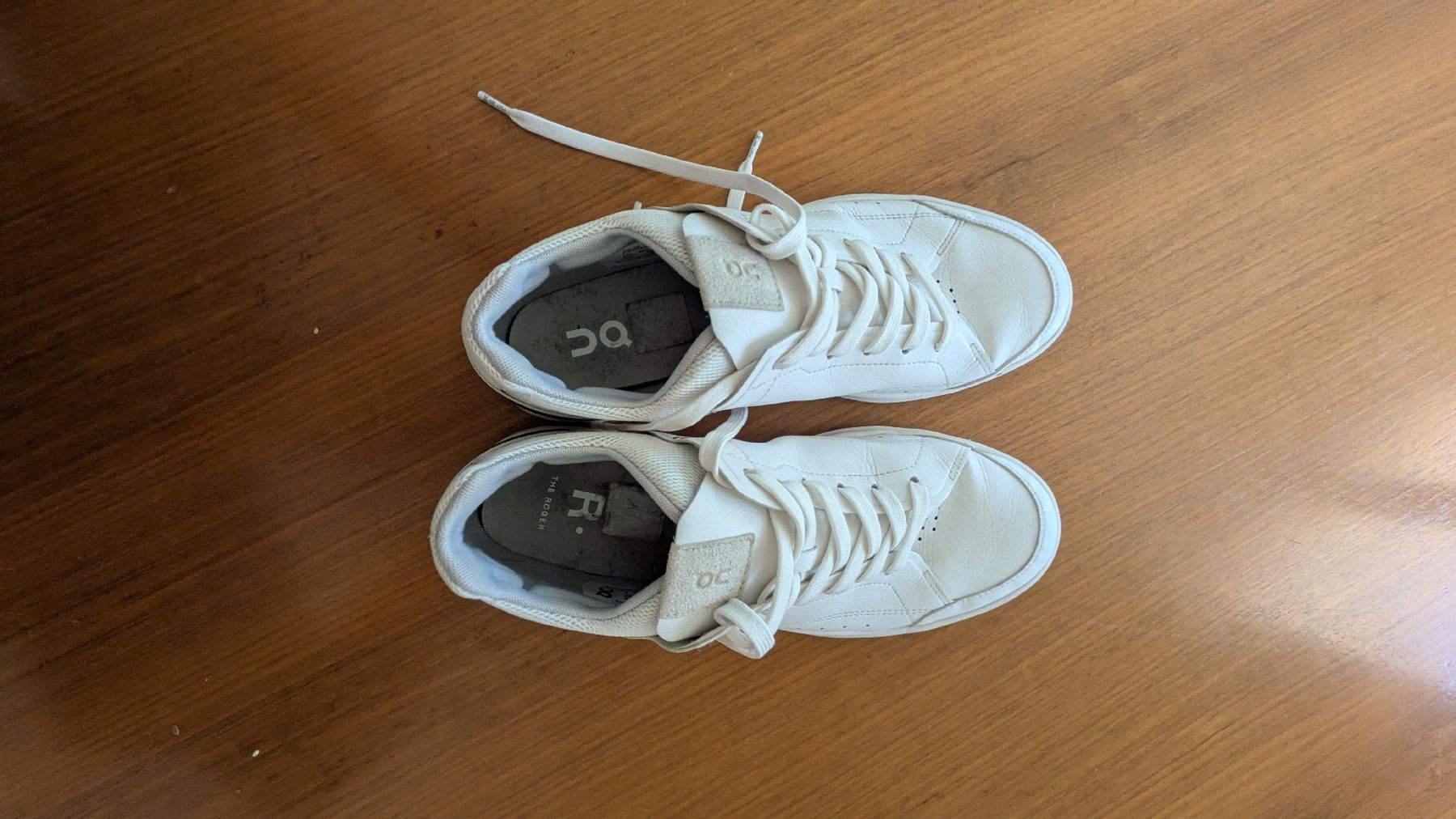 On Scarpe da uomo: On The Roger – Usato da Zürich venduto da clod.b 3