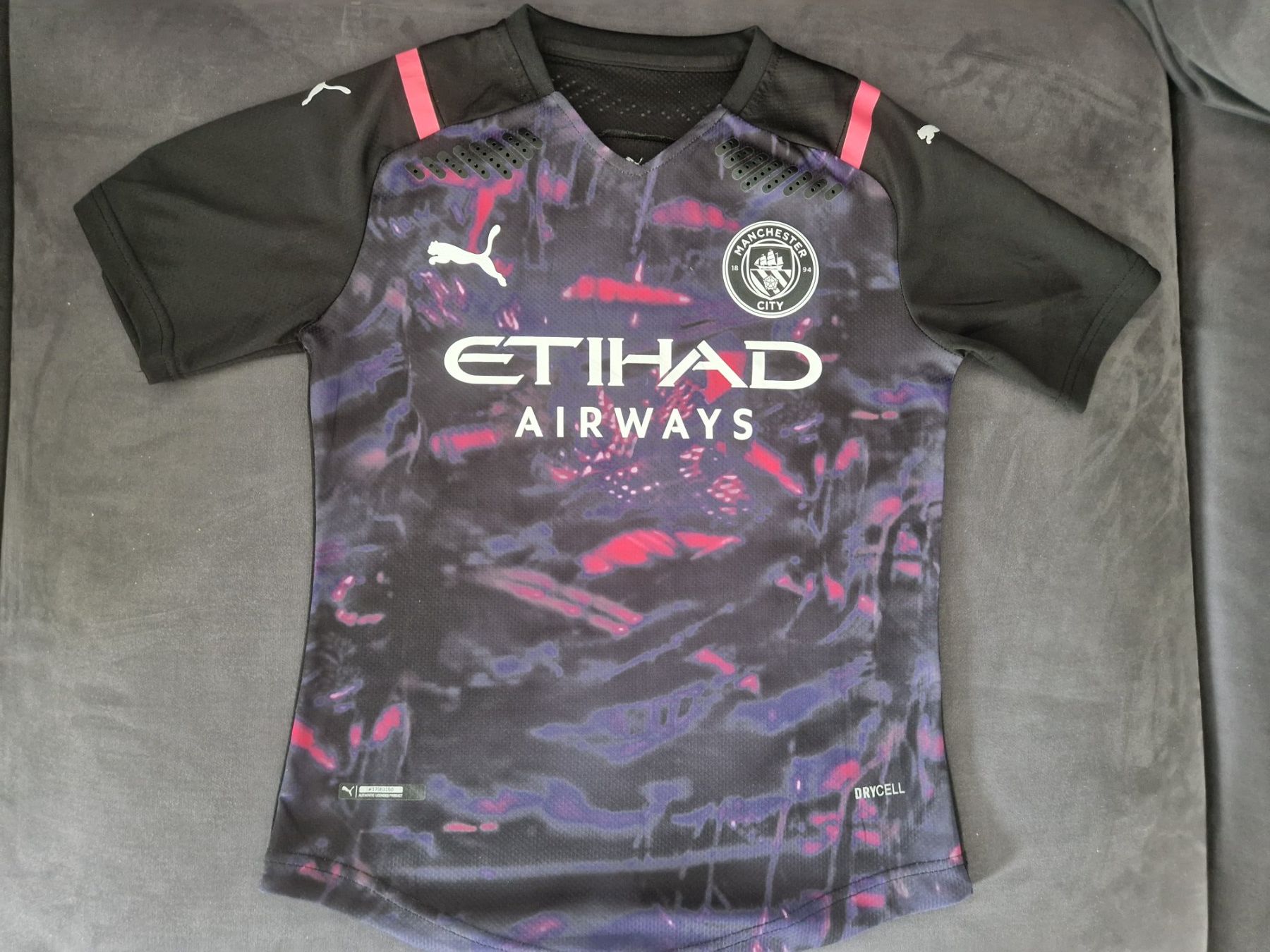 Puma Canottiere & Pantaloni: Manchester City Trikot - Grösse S – Nuovo (secondo la descrizione) da Villars-sur-Glâne venduto da Mark_988