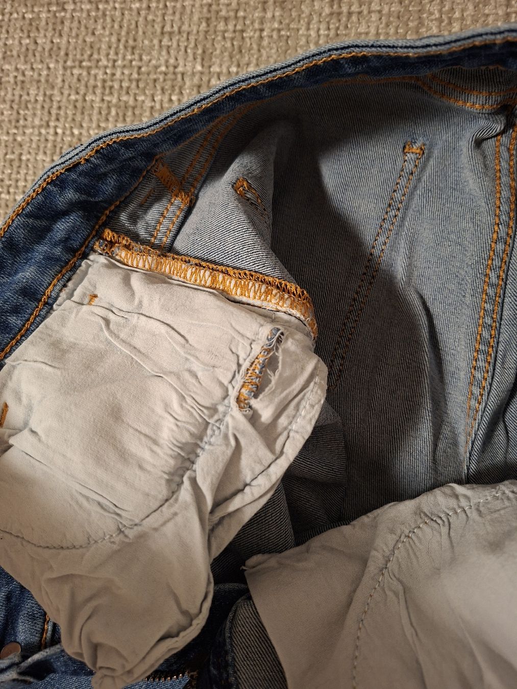 Jeans: Massimo Dutti Jeans - Excellent Condition - Size 38 – Usato da Zürich venduto da oli_p8cc 1