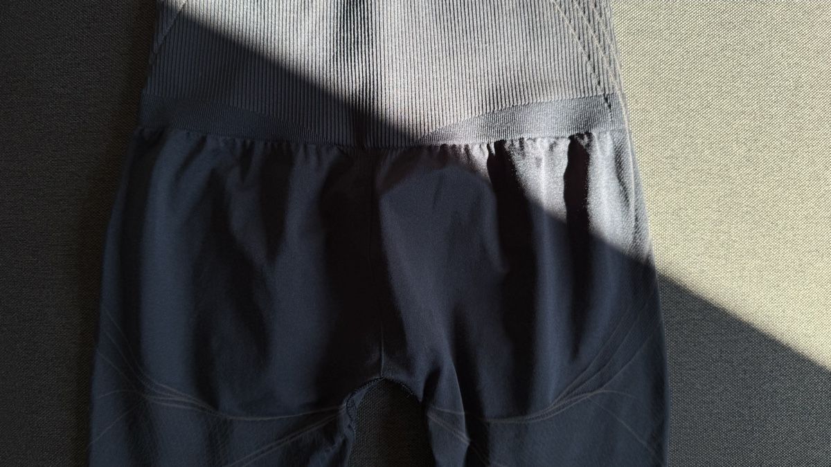 Gymshark Lotti di vestiti: Gymshark Flex Set (3) – Usato da Zürich venduto da sel_9kd 6