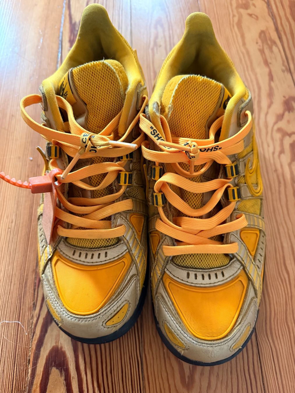 Off-White Scarpe da uomo: Off-White x Nike Air Rubber Dunk, Taille 42, Portées – Usato da Lausanne venduto da cat_656q 4