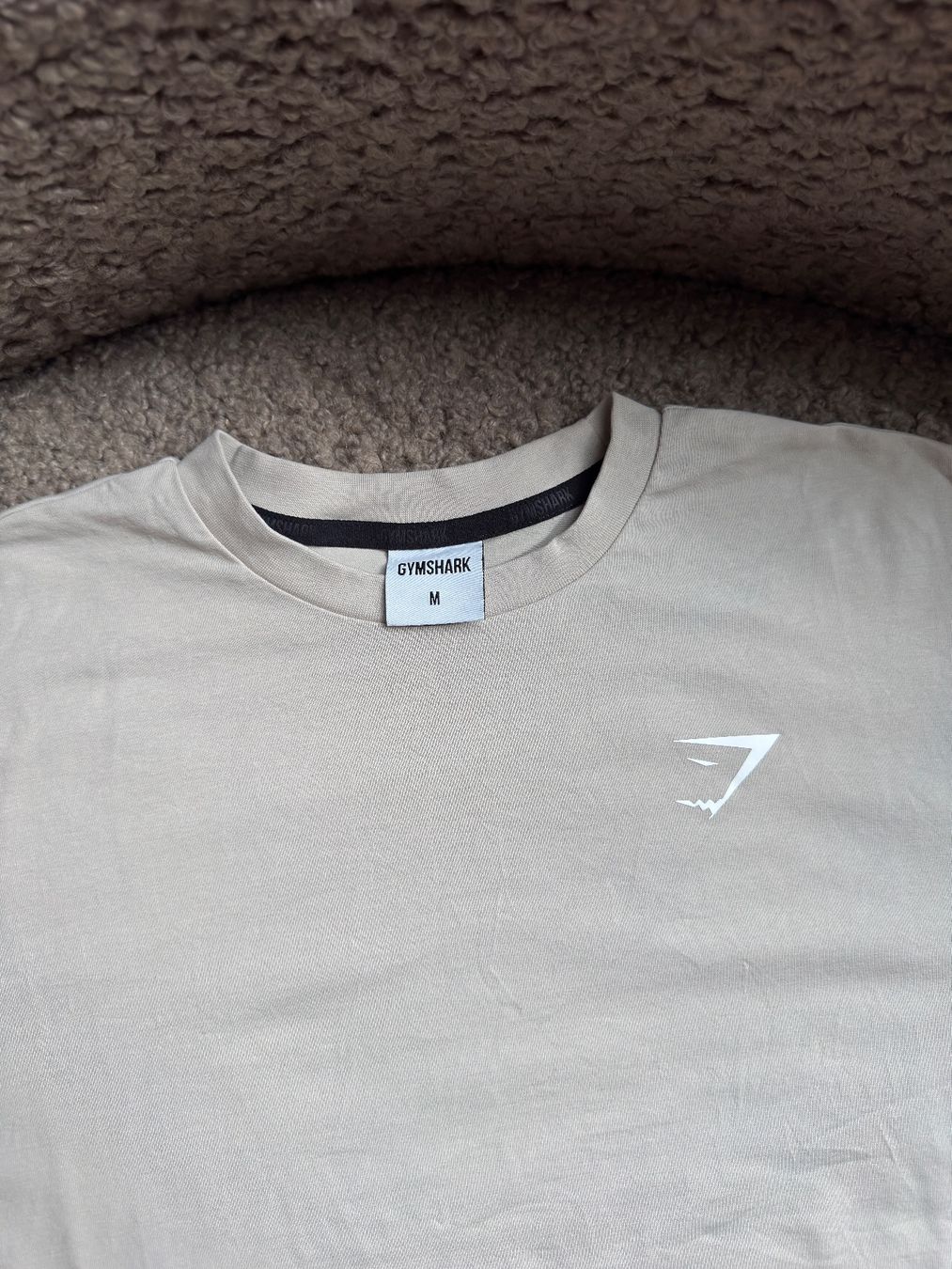 Gymshark T-shirt: Gymshark | T-Shirt – Nuovo (secondo la descrizione) da Horgen venduto da onur_5 3
