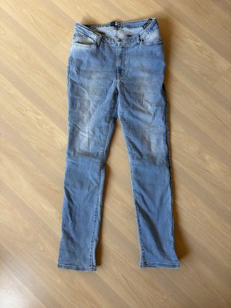 Motorrad- Jeans Schutzbekleidung 