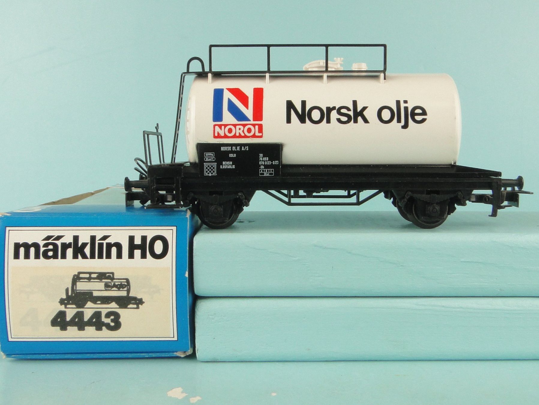 Märklin Modelleisenbahnen: Märklin 4443 NSB Norsk Olje – Gebraucht aus Bülach von cann11