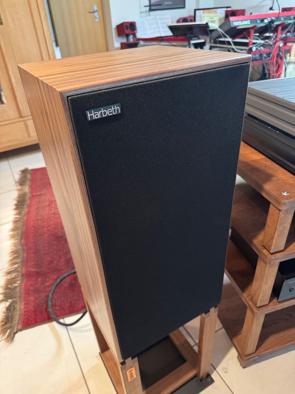 Harbeth Casse acustiche: Harbeth SHL5+XD2 walnut (neues Demomodell) – Nuovo (secondo la descrizione) da Ueken venduto da highlander57