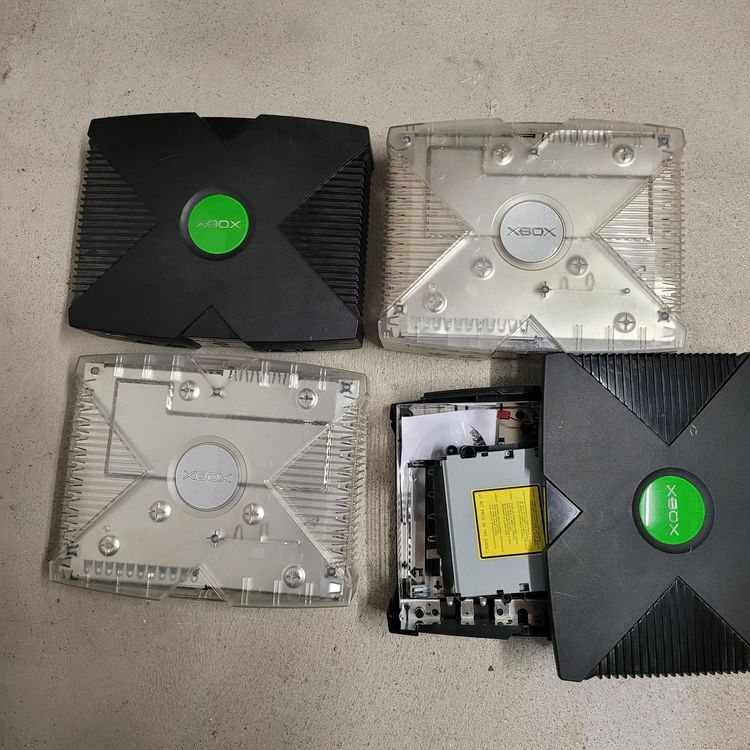 Xbox Classic Konsolen Defekt (Defekt) in Domat/Ems für CHF 67 – mit ...