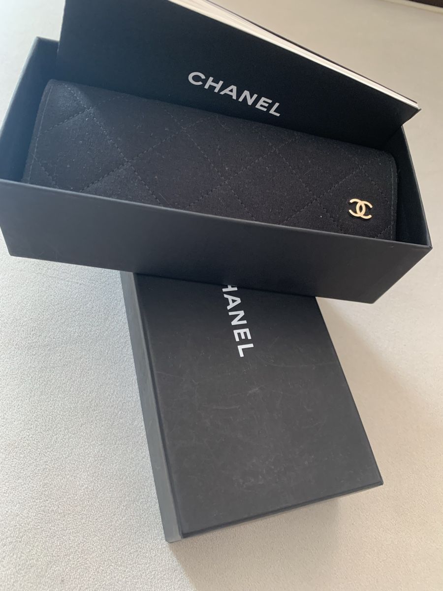 Chanel Altro in  Abbigliamento & Accessori: Chanel Brillen Etui  – Nuovo (secondo la descrizione) da Bergdietikon venduto da zor_856j 2