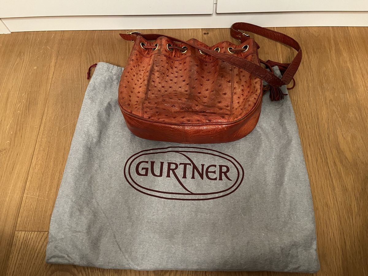 Borse da donna: Sac à main Gurtner vintage – Usato da St. Prex venduto da Nikolletta 7