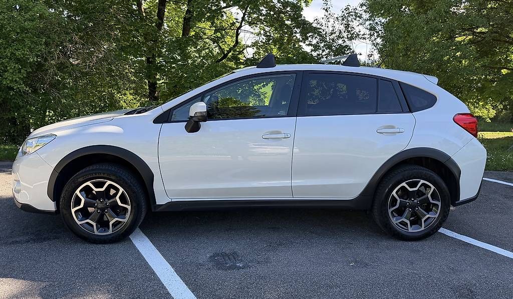 Automobili: Subaru XV 2.0i-S AWD Automat – Usato da Zwillikon venduto da Ueli.99 1