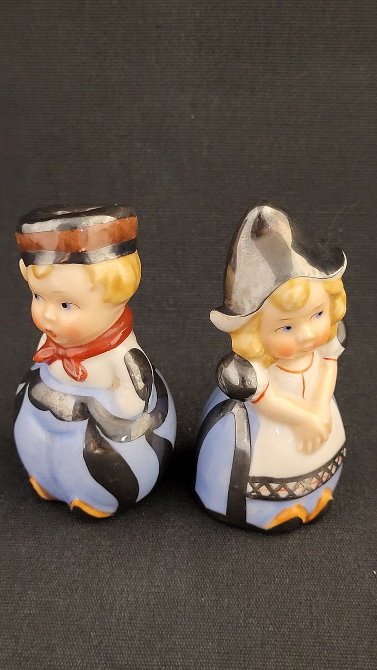 Figuren: Salz- und Pfeffer-Streuer "Holländerli" GOEBEL – Gebraucht aus Basel von spinne02 6
