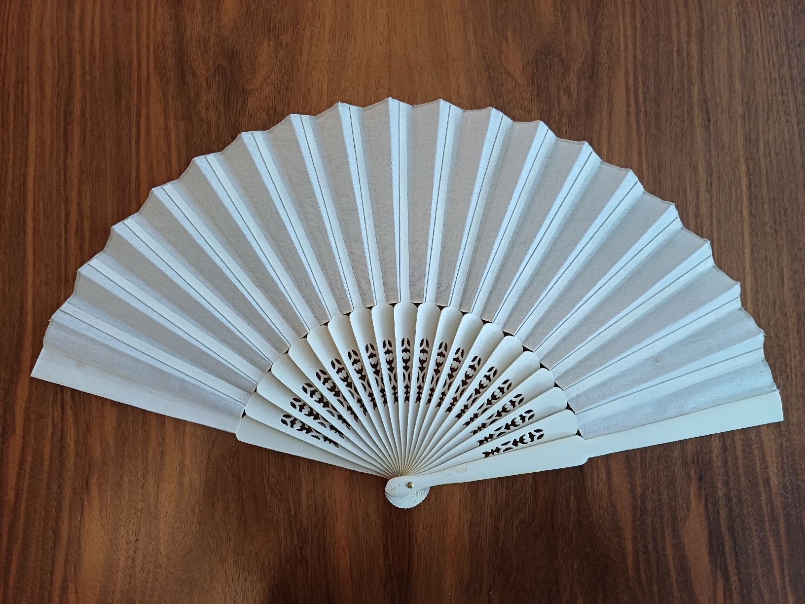 Tutte le decorazioni: Größer Fächer aus Spanien – Usato da Zürich venduto da ml0_dch5 1
