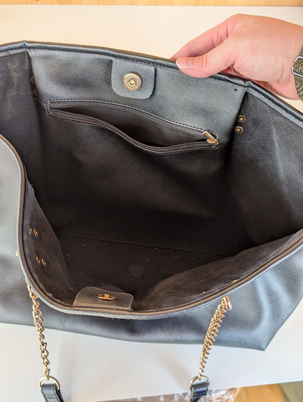 Borse da donna: Handtasche – Usato da Embrach venduto da bh80bHugi 2