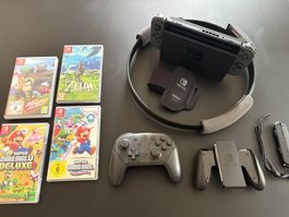 Nintendo Switch Set + 4 Spiele + Pro Controller + Ring Fit