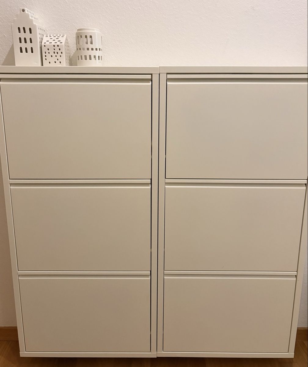Armadi: 2 Schuhschränke weiss, Metall – Usato da Thalwil venduto da Sondejul