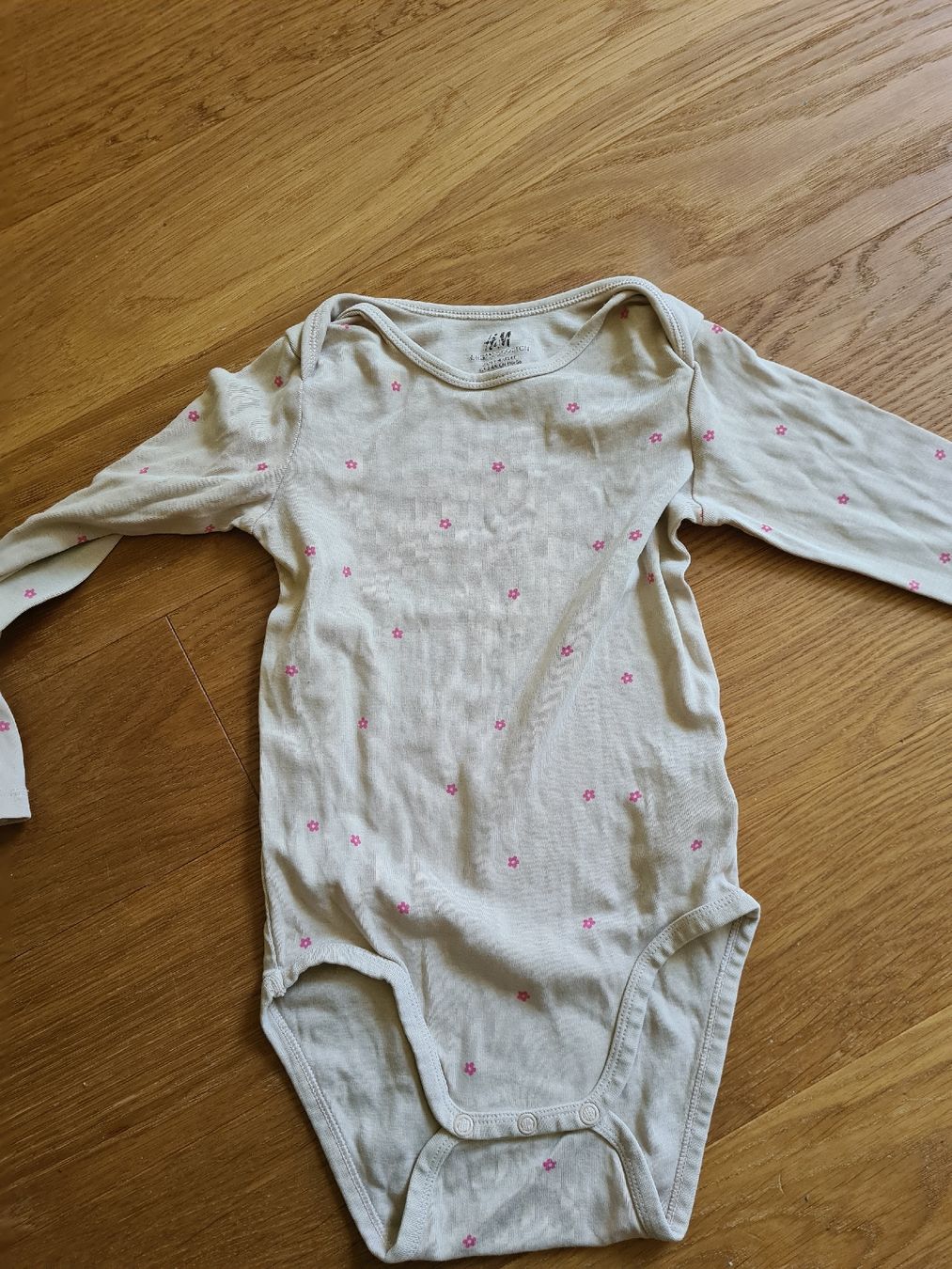 H&M Sous-vêtements: 3 Langarmbodys H&M Grösse 104  – D'occasion à Kriens par Mirii91 2