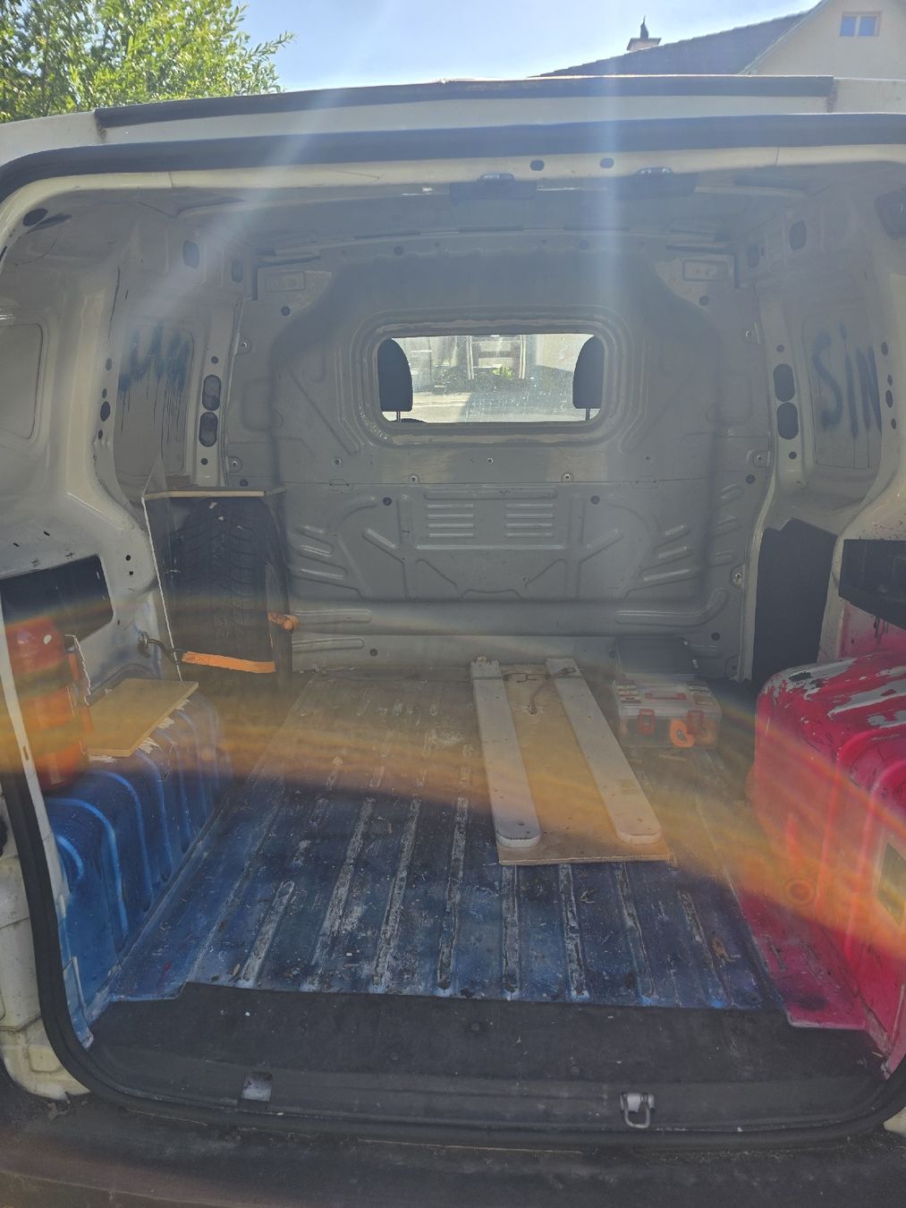 Fiat Véhicules utilitaires: Fiat Fiorino 1,3 JTD – D'occasion à Rothenburg par dario33 6