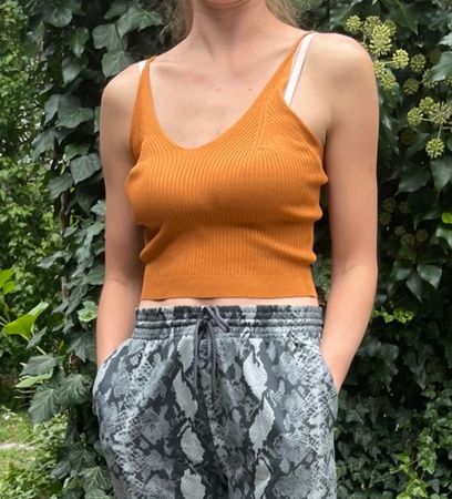 Chic Top  a maglia viscosa in colore SenapeS/M-nuovo