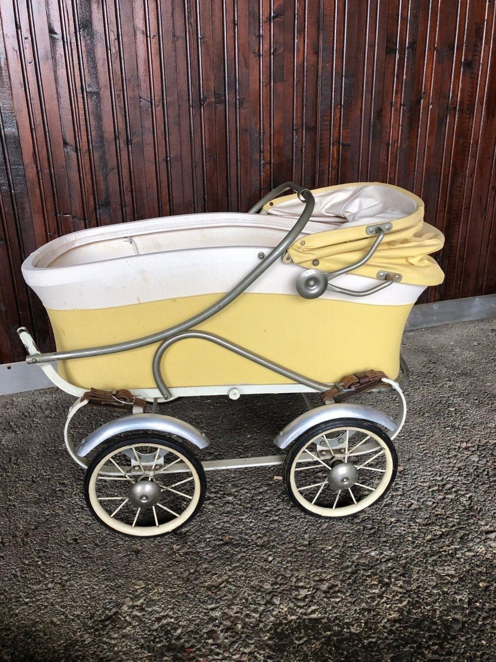 Carrozzine per bambole: poussette enfant vintage – Usato da Yverdon-les-Bains venduto da jft_n8k8 2