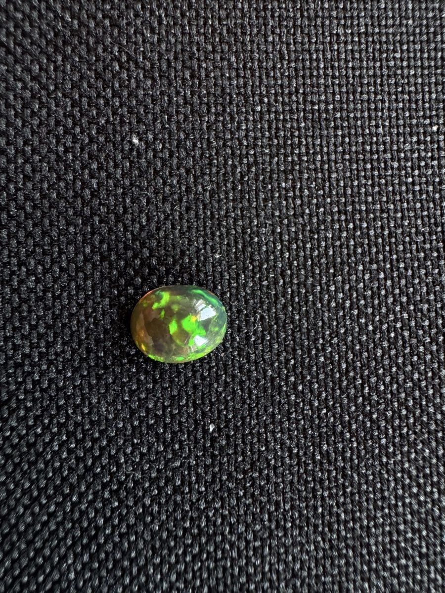 Pietre preziose: Black Opal 1.2ct – Nuovo e nell'imballaggio originale da Wängi venduto da Horus90 1