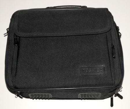 Toshiba Laptop Tasche, schwarz 2329/7