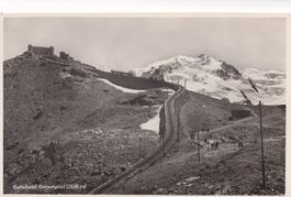 Zermatt Kulmhotel Gornergrat mit Bahn